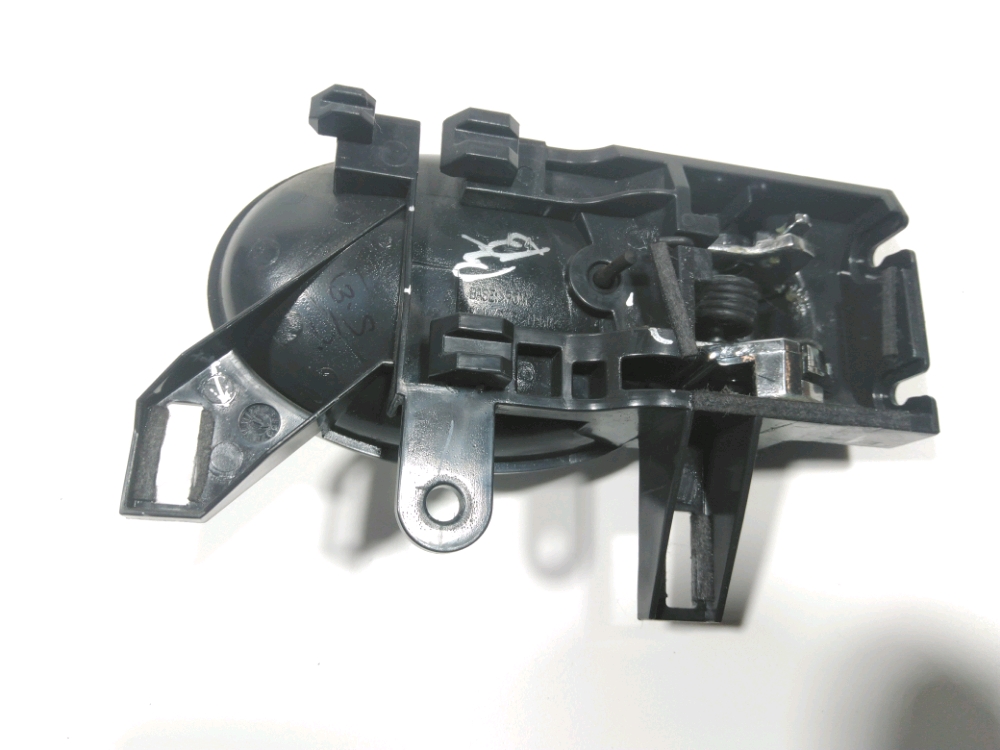 Poignée intérieure porte arrière gauche