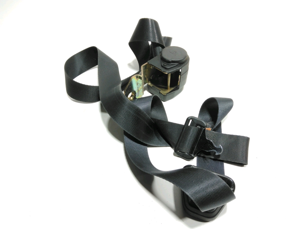 Ceinture avant droite