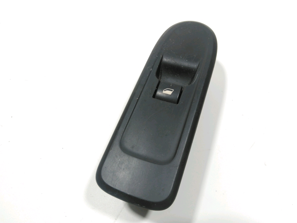 Commande lève-vitre avant droit