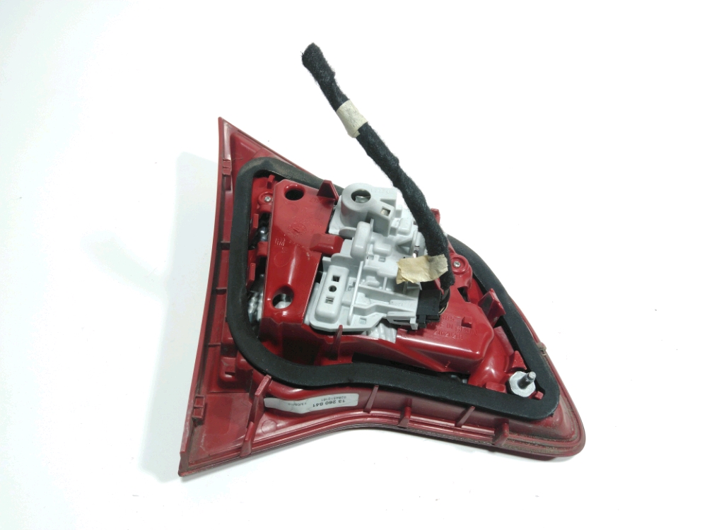 Feu arrière intérieur droit