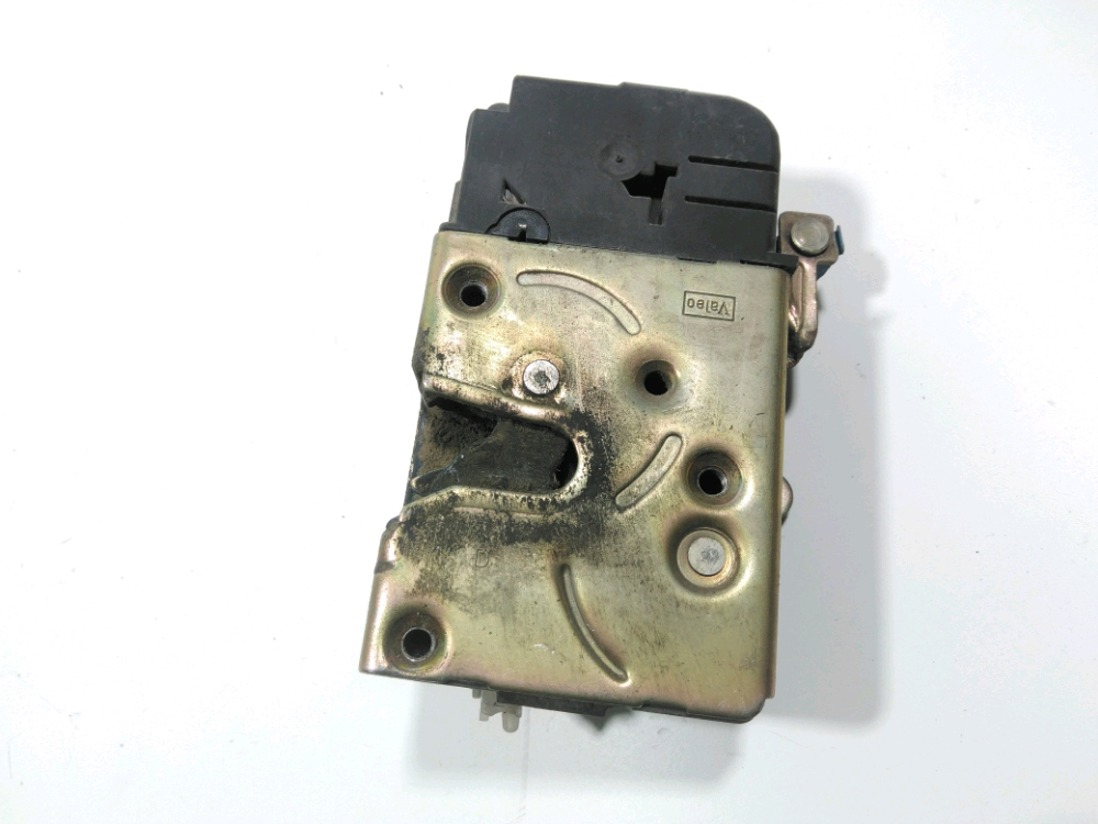 Serrure de porte avant droite