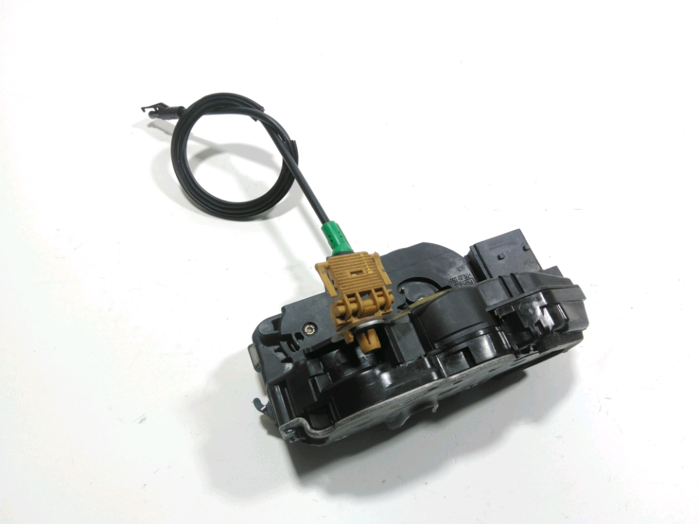 Serrure de porte arrière gauche