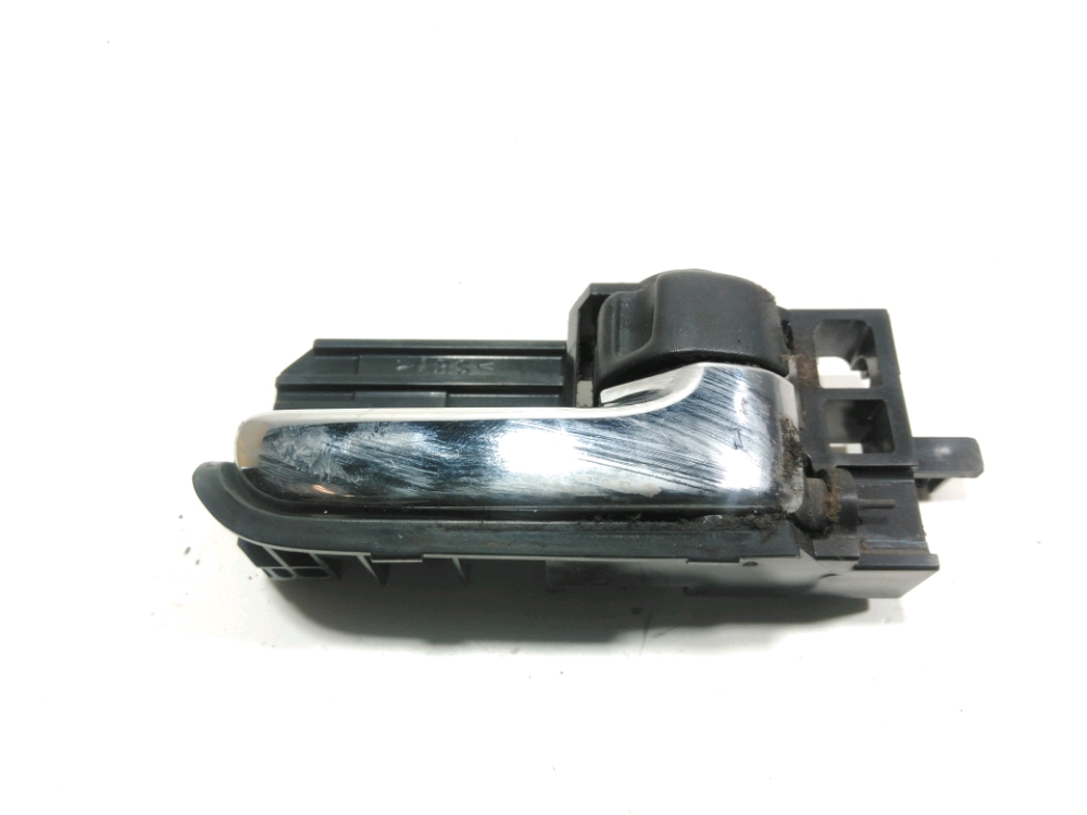 Poignee interieure porte avant droite