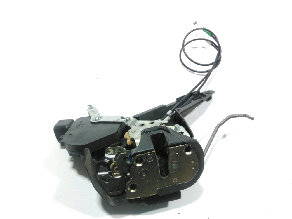 Serrure de porte avant droite