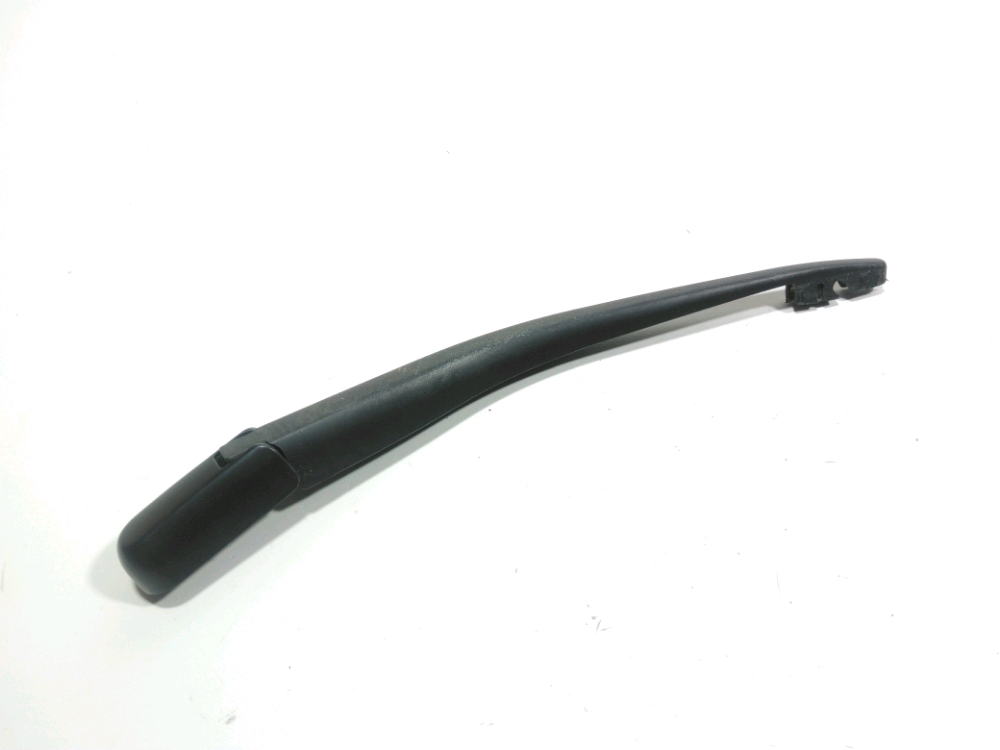 Bras d'essuie-glace arriere