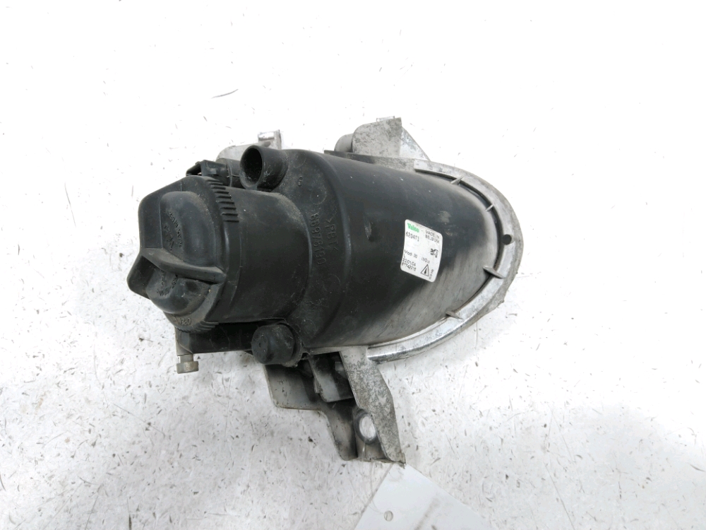 Antibrouillard avant gauche