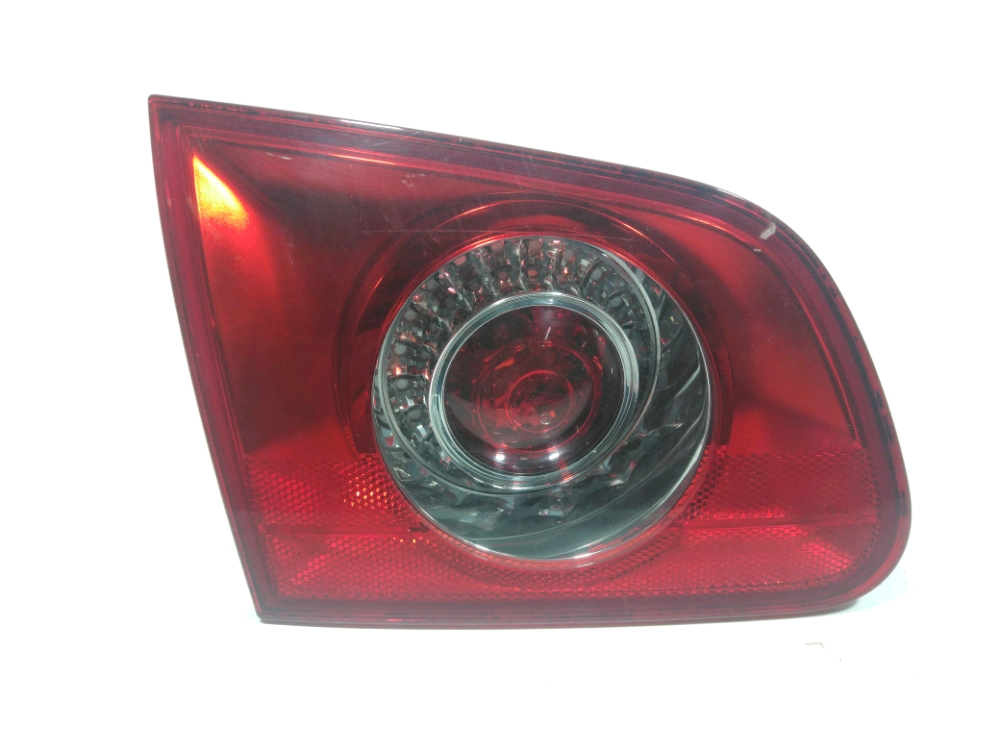 Feu arriere interieur gauche