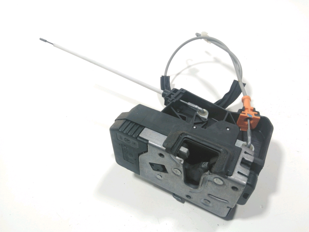 Serrure de porte avant gauche