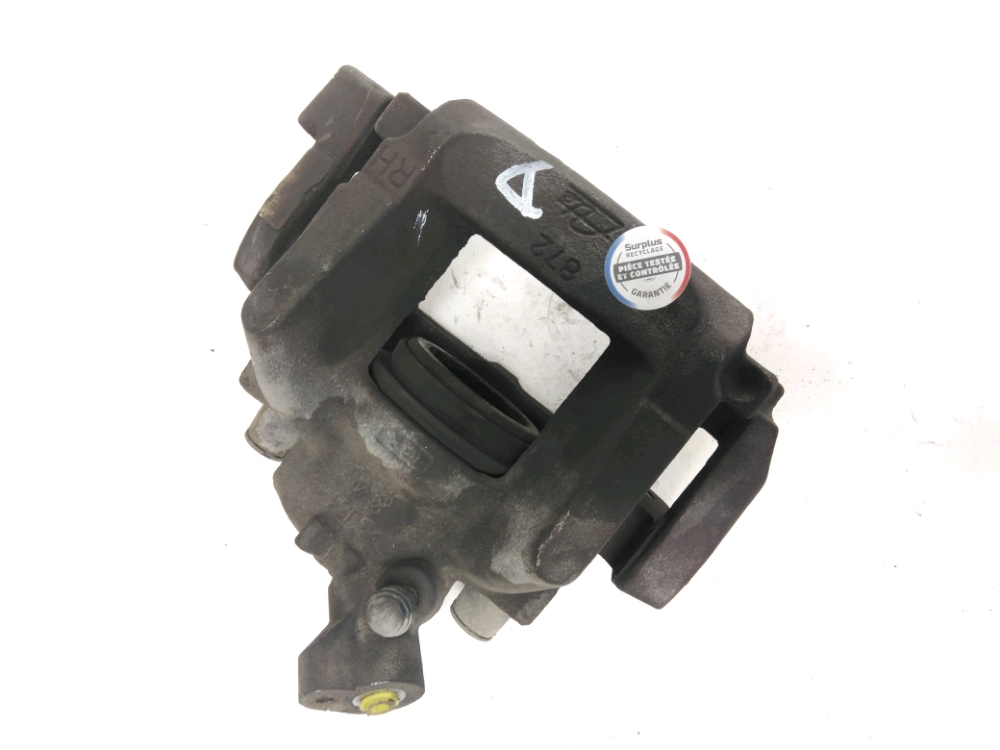 Etrier de frein avant droit