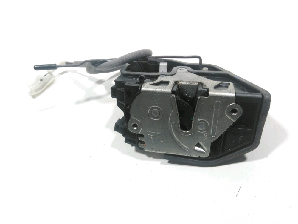 Serrure de porte arrière droite