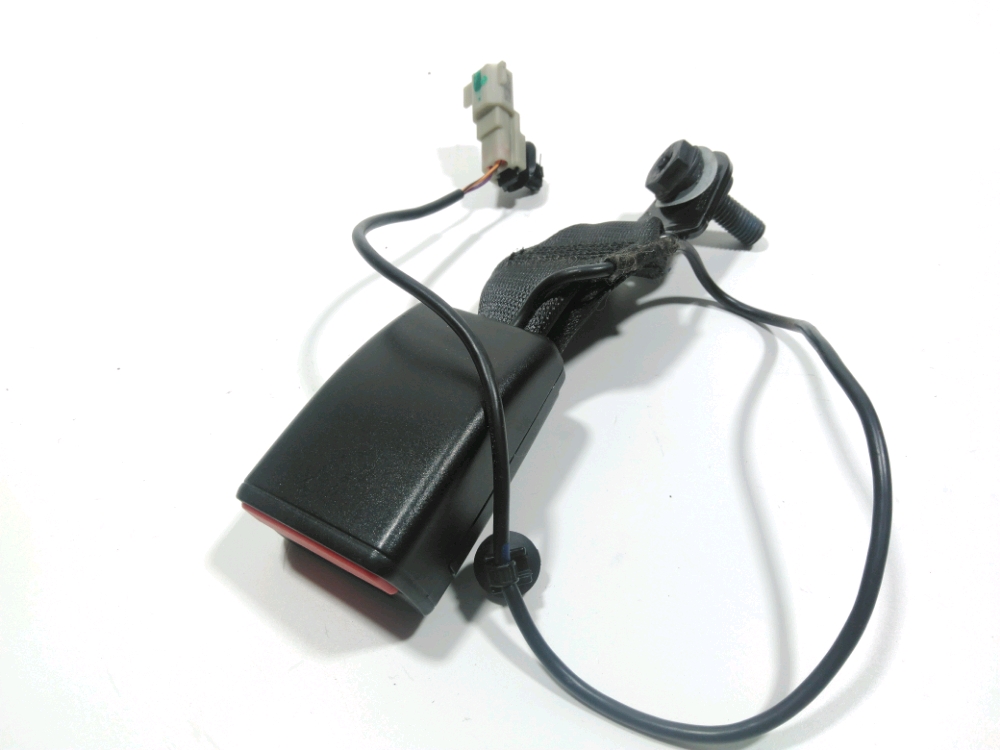 Ancrage ceinture arriere droit