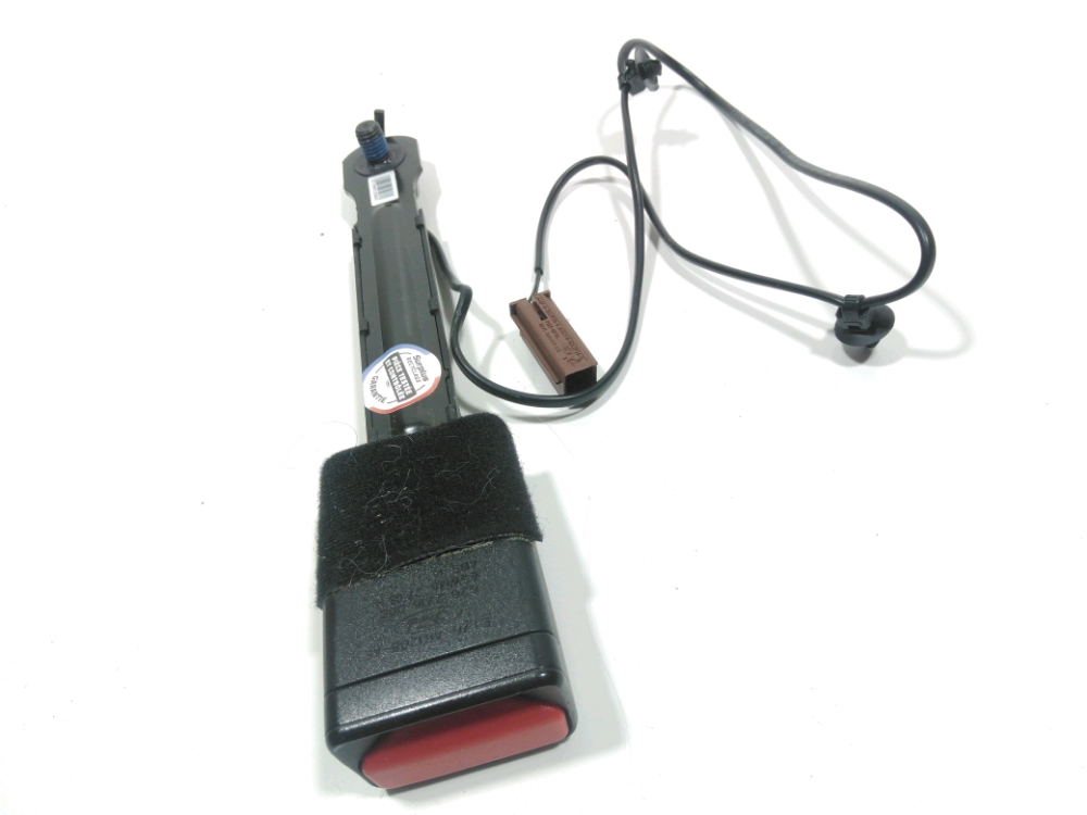 Ancrage ceinture avant droit