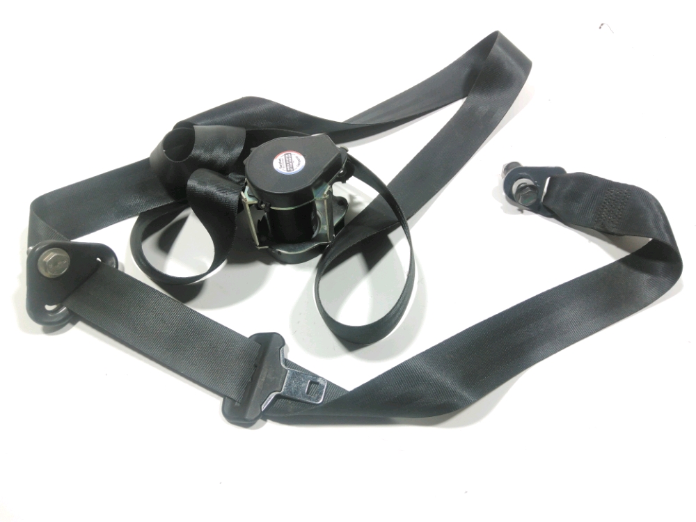 Ceinture avant droite