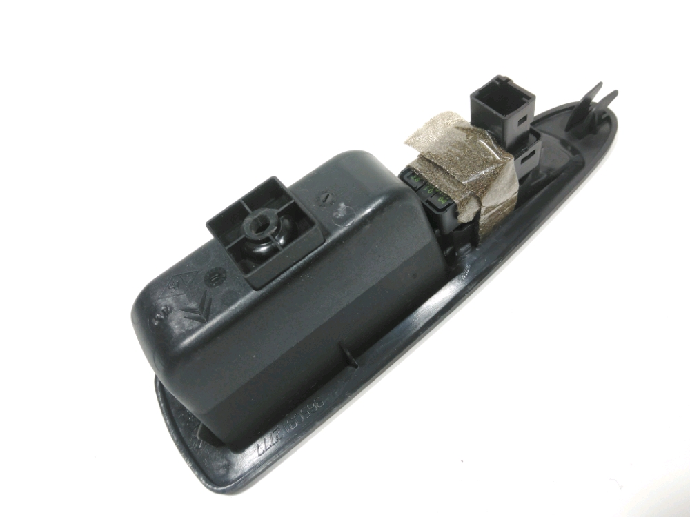 Commande lève-vitre arrière gauche