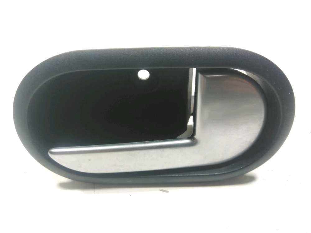 Poignée intérieure porte avant droite