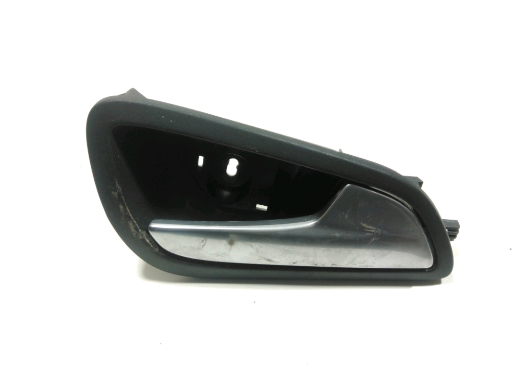 Poignée intérieure porte avant droite