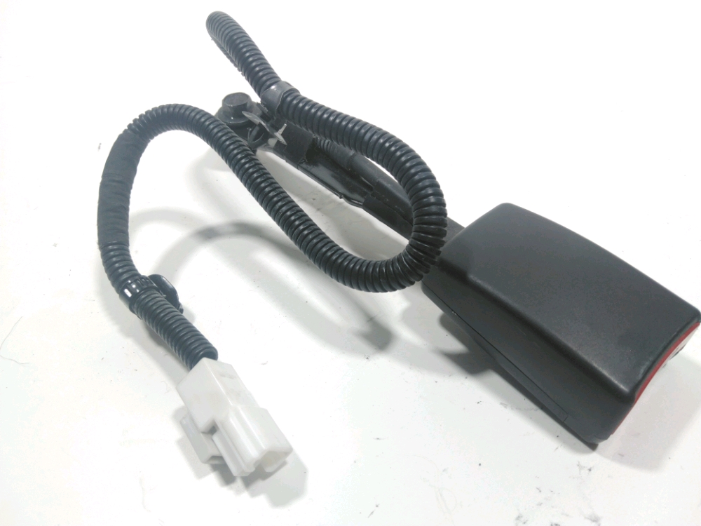 Ancrage ceinture avant gauche