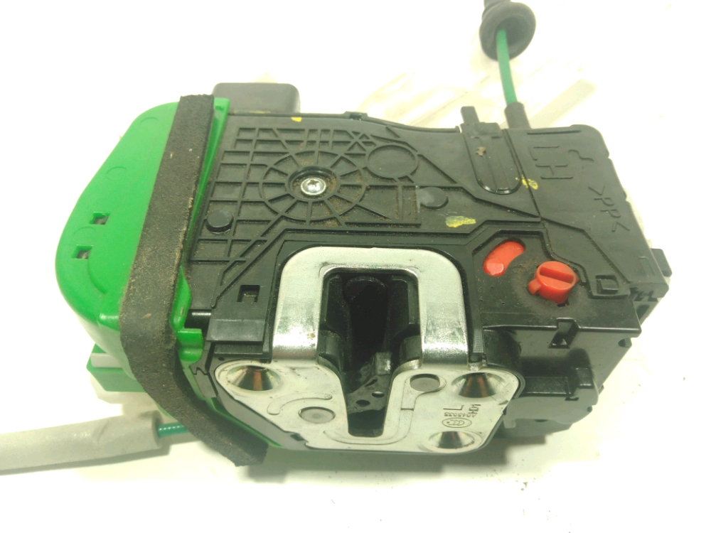 Serrure de porte arrière gauche