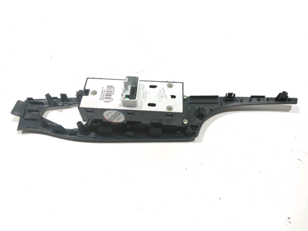 Commande lève-vitre avant gauche