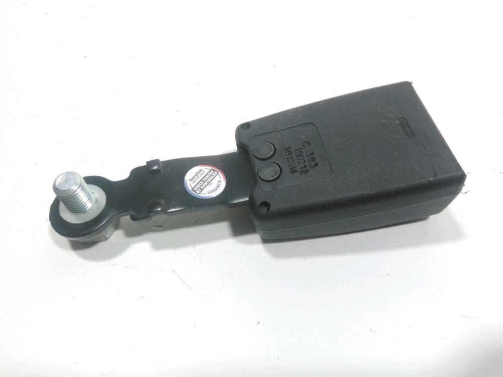 Ancrage ceinture avant droit