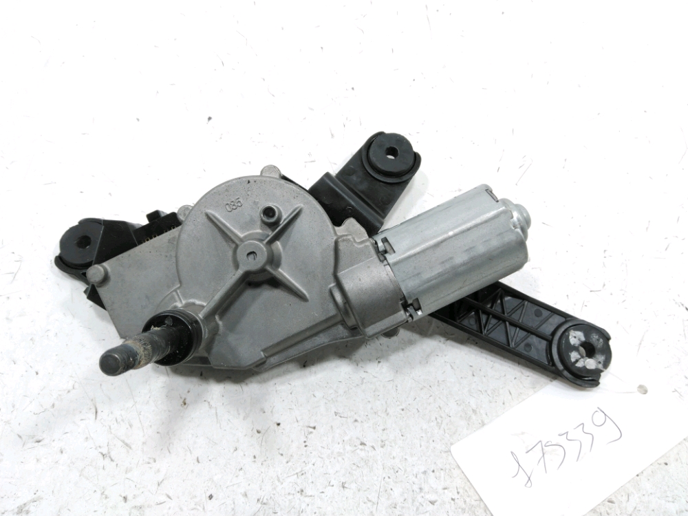 Moteur d'essuie glace arrière