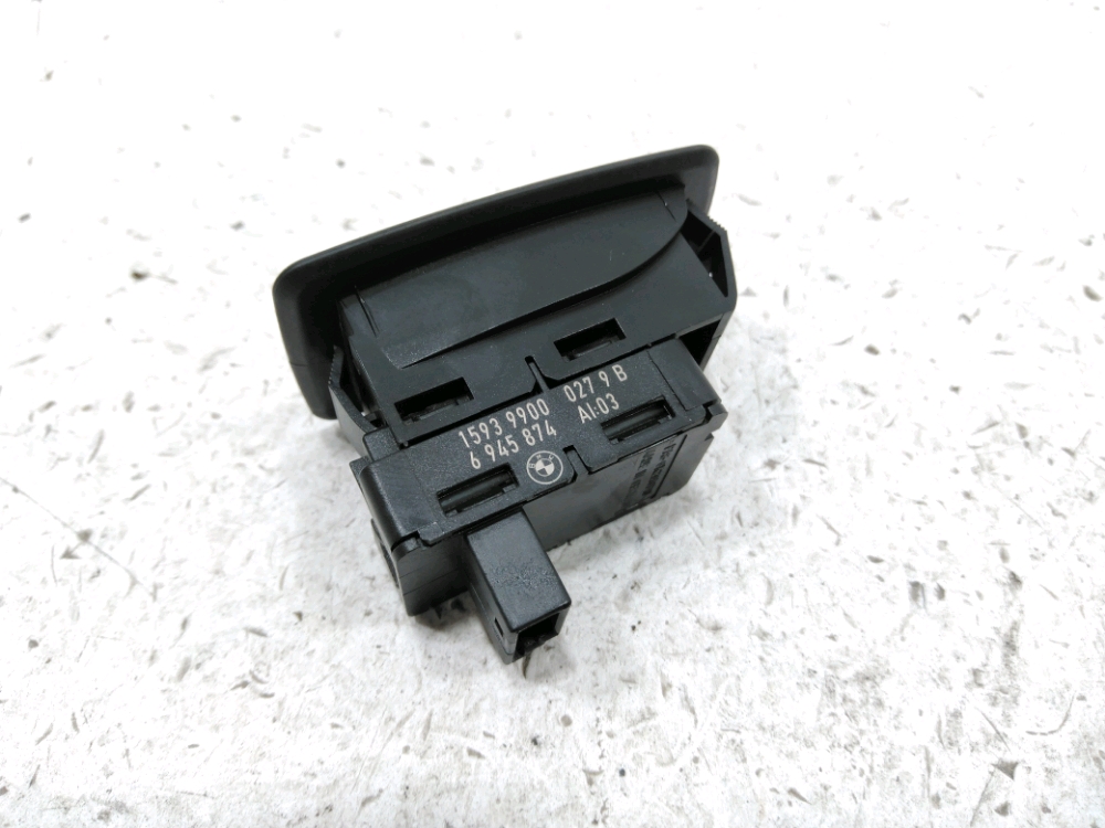 Commande lève-vitre arrière gauche