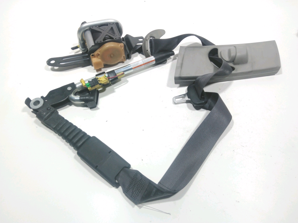 Ceinture avant gauche