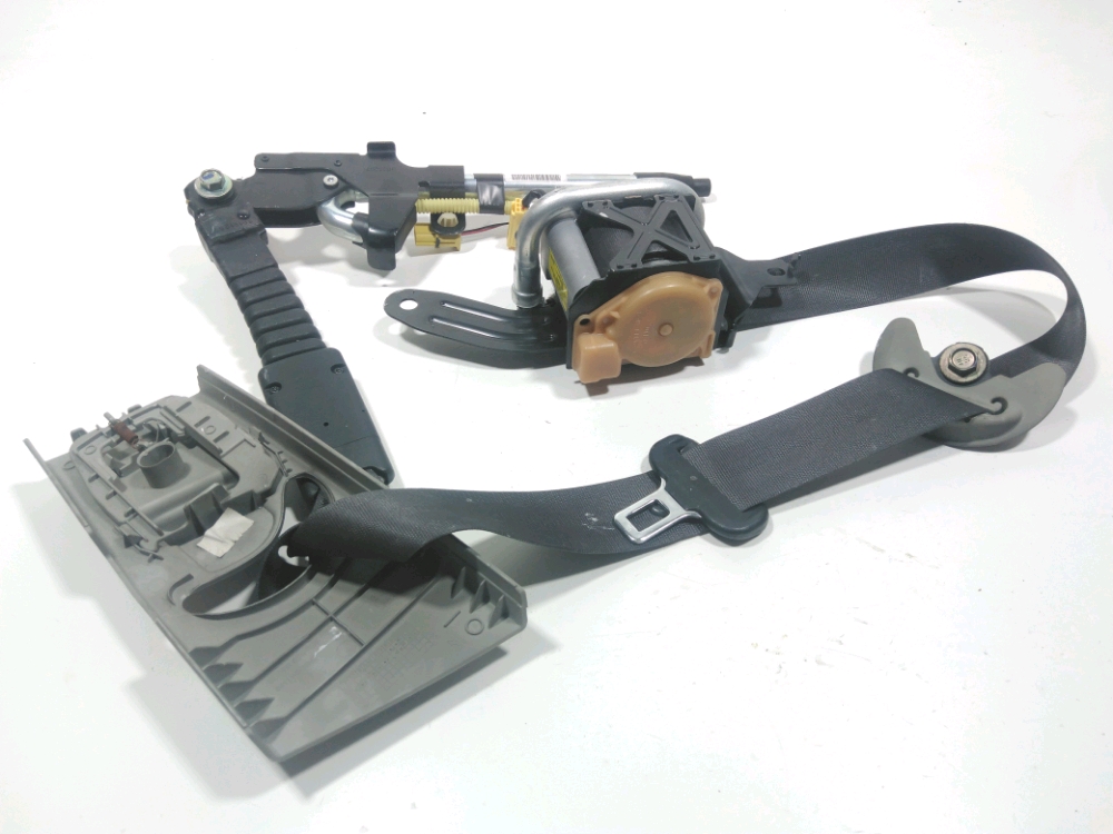 Ceinture avant droite