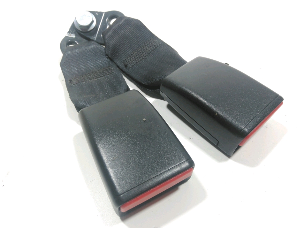 Ancrage ceinture arrière droit