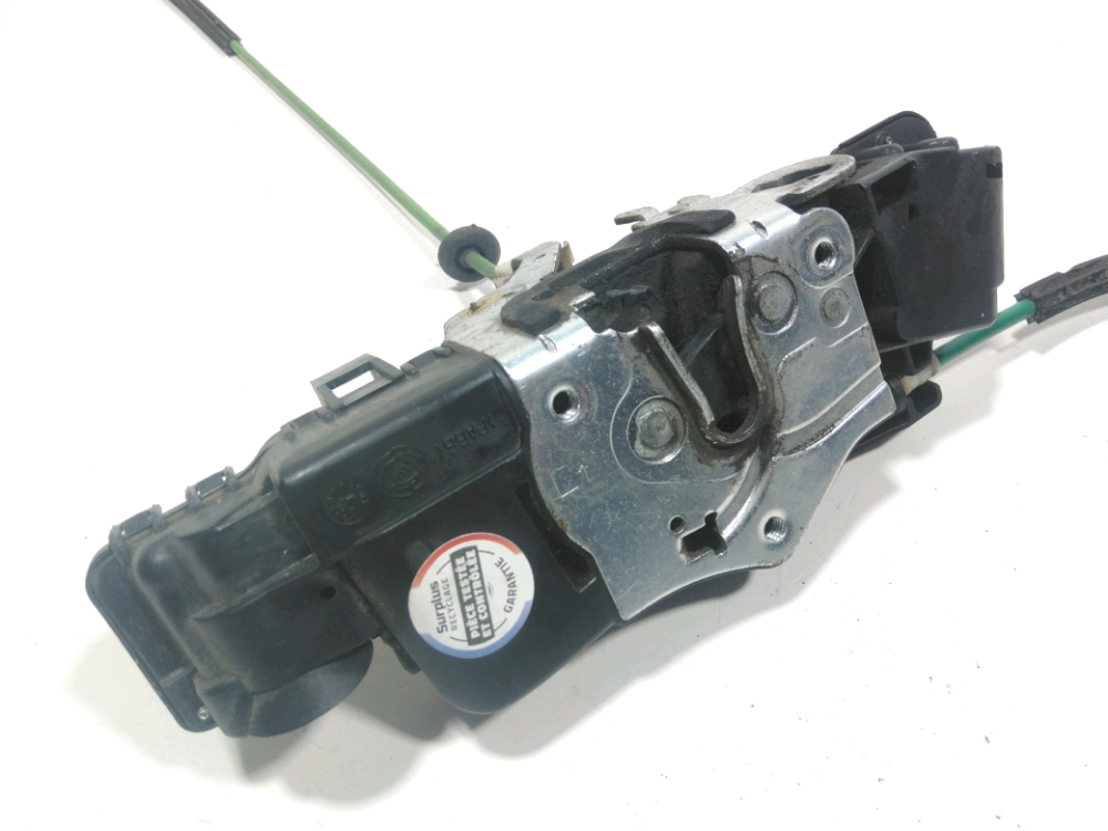 Serrure de porte avant gauche