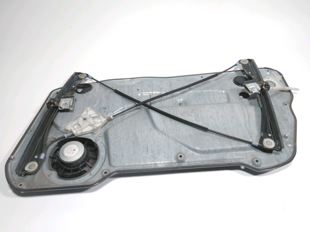 Lève-vitre électrique avant gauche