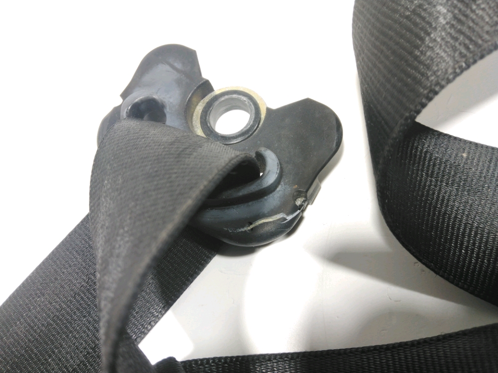 Ceinture avant droite