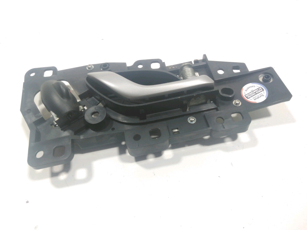 Poignee interieure porte avant droite