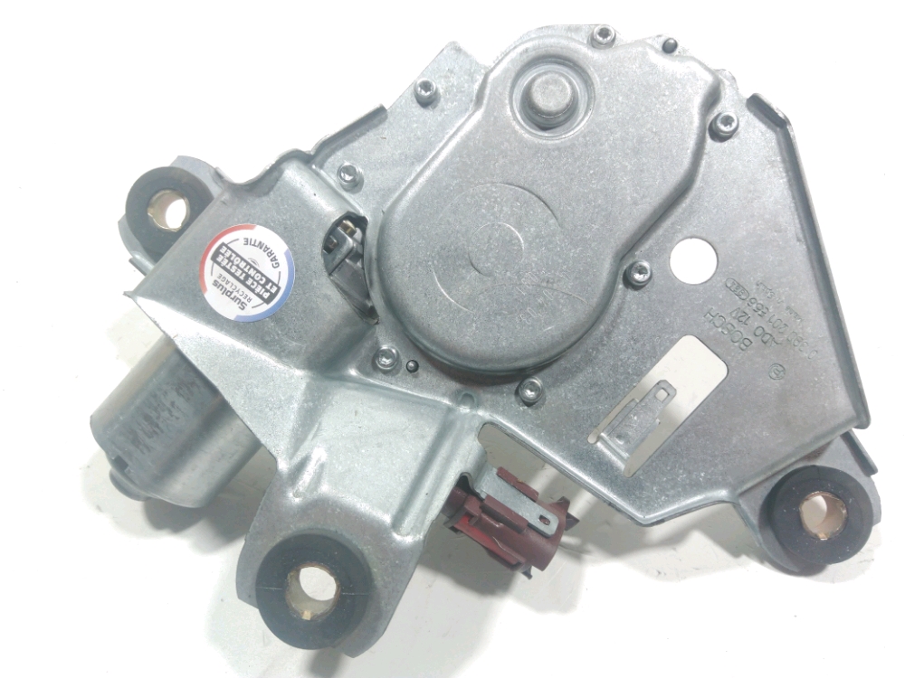 Moteur d'essuie glace arrière