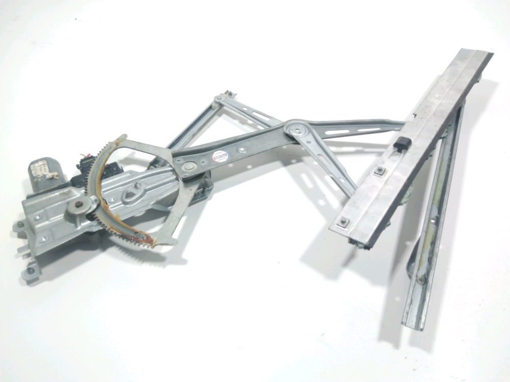 Lève-vitre électrique avant droit