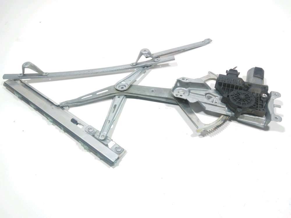 Lève-vitre électrique avant droit