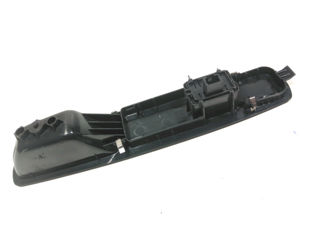 Commande lève-vitre avant droit