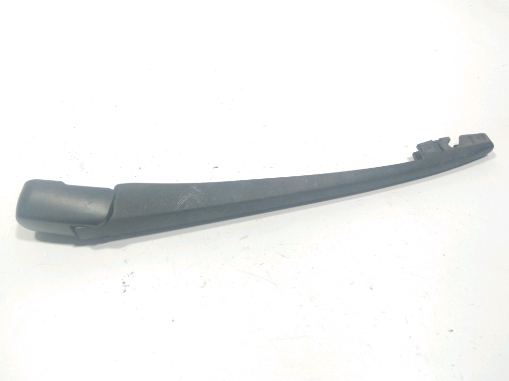 Bras d'essuie-glace arrière