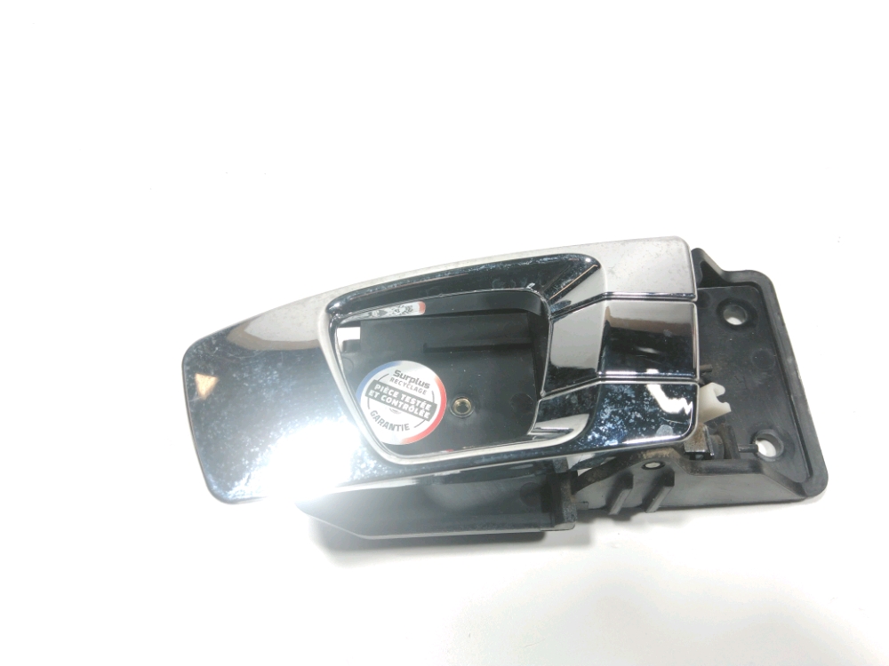 Poignee interieure porte arriere droite