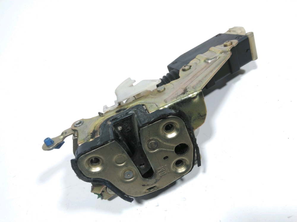 Serrure de porte avant gauche