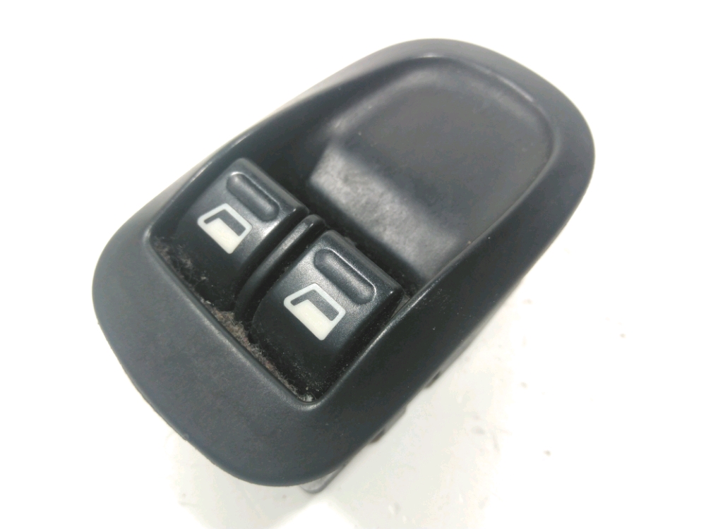 Commande lève-vitre avant gauche