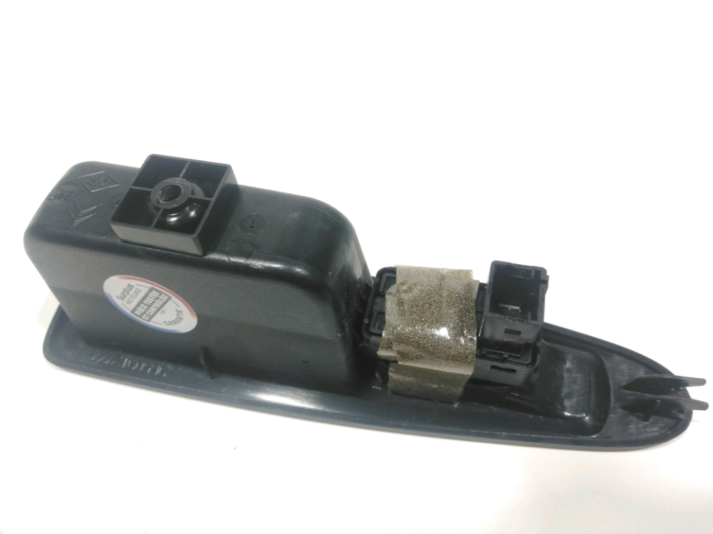 Commande lève-vitre arrière gauche