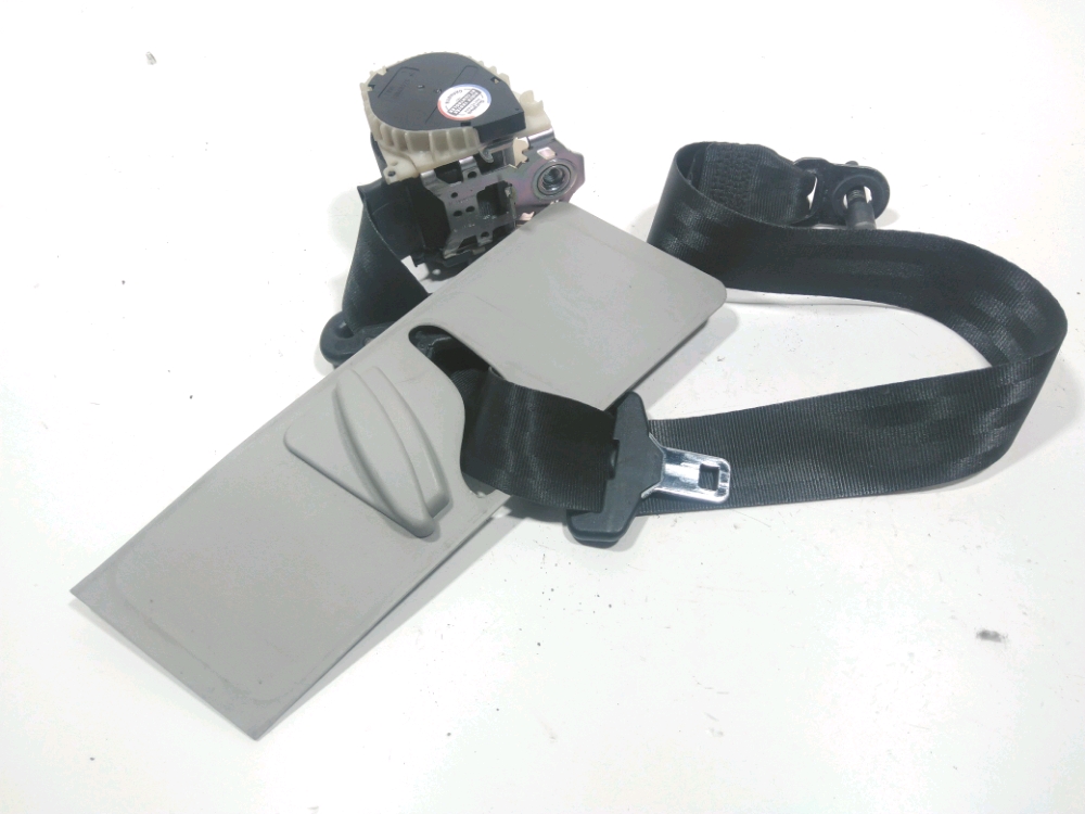 Ceinture avant droite