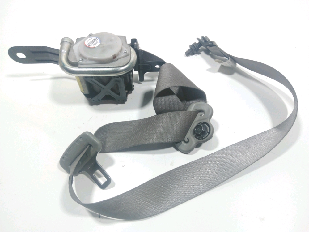 Ceinture avant droite