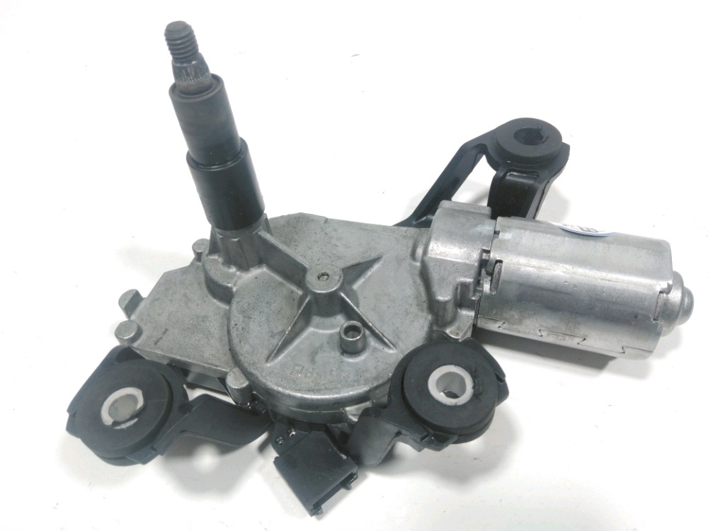 Moteur d'essuie glace arrière