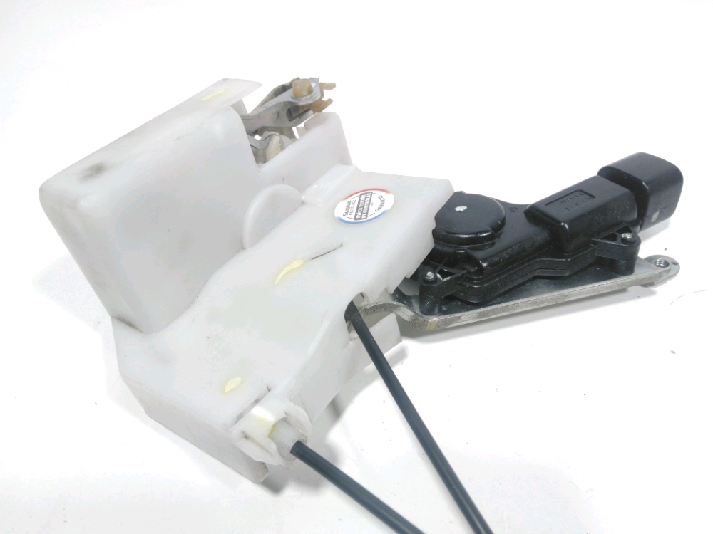 Serrure de porte arrière gauche