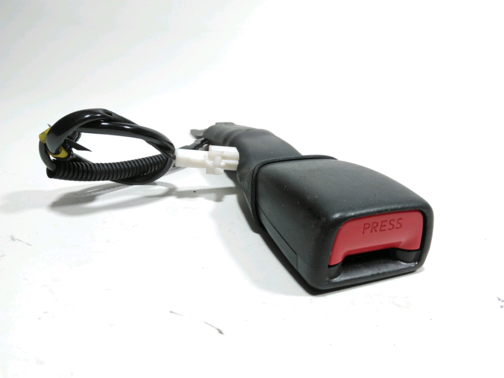 Ancrage ceinture avant gauche