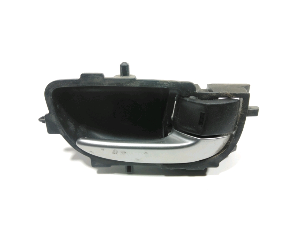 Poignée intérieure porte avant droite