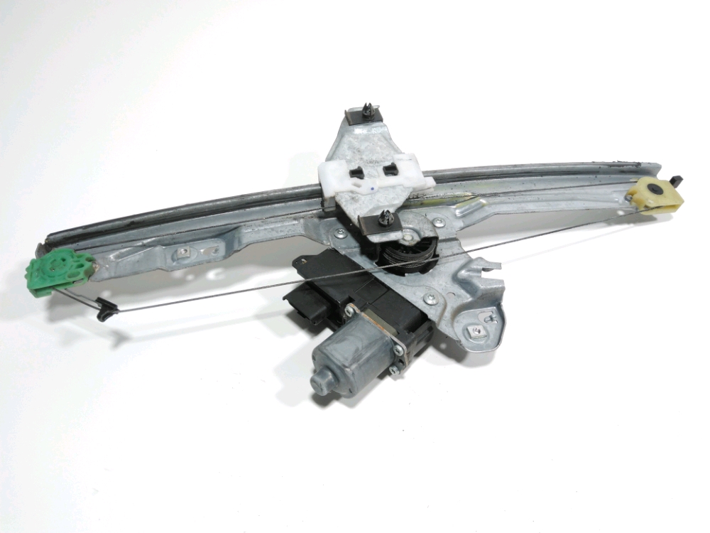 Lève-vitre électrique avant droit