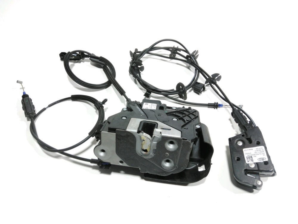 Serrure de porte avant droite